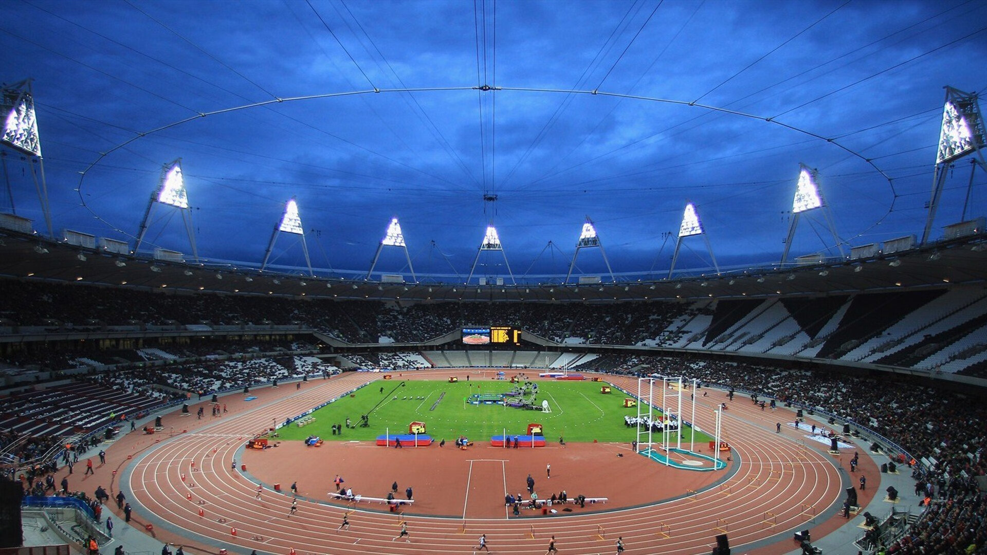 开云-足坛迷之操作，C罗高光难掩利物浦法甲之痛、埃因霍温亚冠之殇